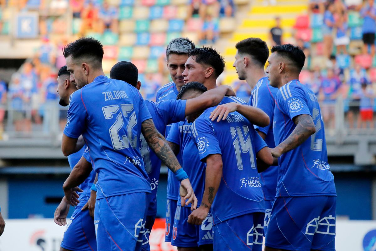 Manuel de Tezanos destaca a dos jugadores del plantel de la U: "Por algo fueron..."