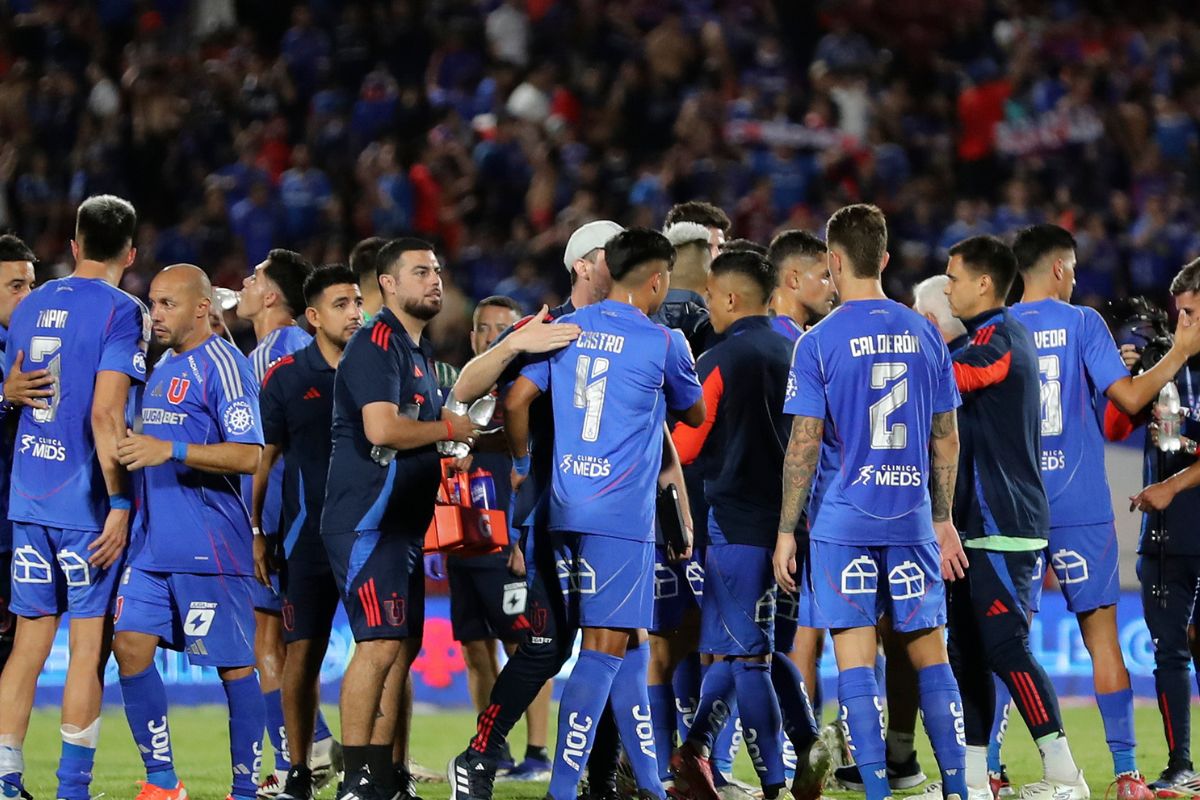 "El cambio era...": hinchas de la U furiosos con este jugador a pesar de la victoria ante Unión la Calera