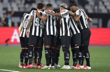 "¿Se ilusiona la U? el negativo presente que vive Botafogo antes del debut en Copa Libertadores"