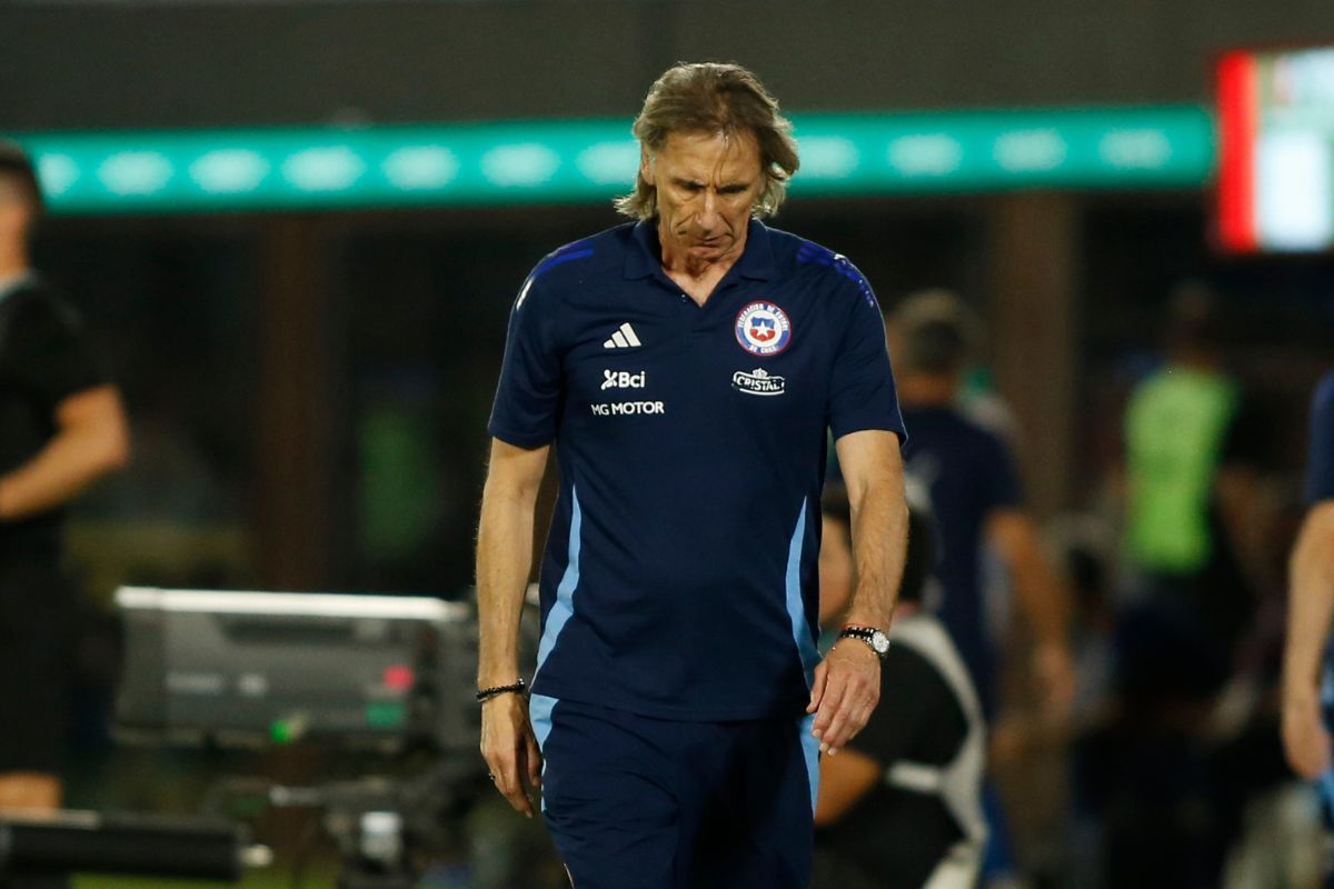 "Es hacer puro daño": hinchas de la U furiosos por decisión de Ricardo Gareca tras derrota de Chile